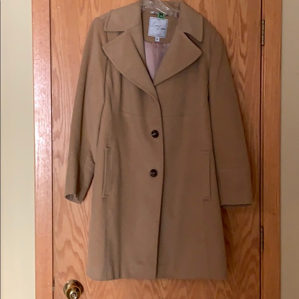 Larry Levine wool coat. Size OX